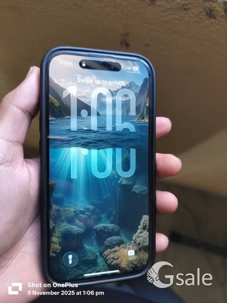 IPhone 15 for sale 1 month old 100% battery