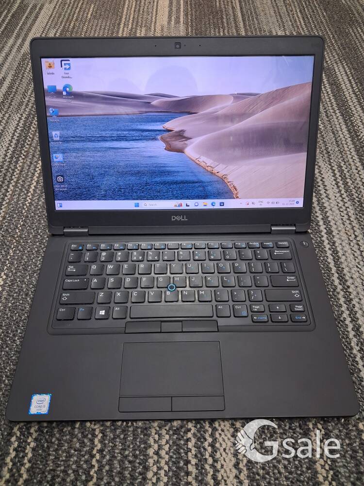 dell Laptop  i5 6th 8GB RAM 256 GB SSD BATTERY HEALTH EXCELLENT 