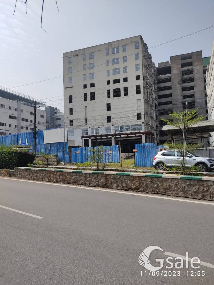 commercial , building it used for 5 start or, Hospital & Shopping Complex  your choice