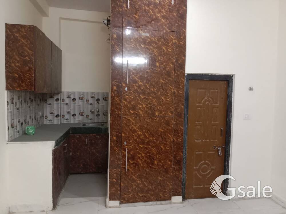 1RK indipendent flat near Noida 62