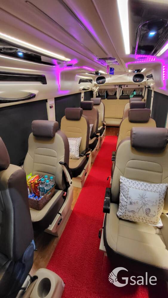 tempo traveller force