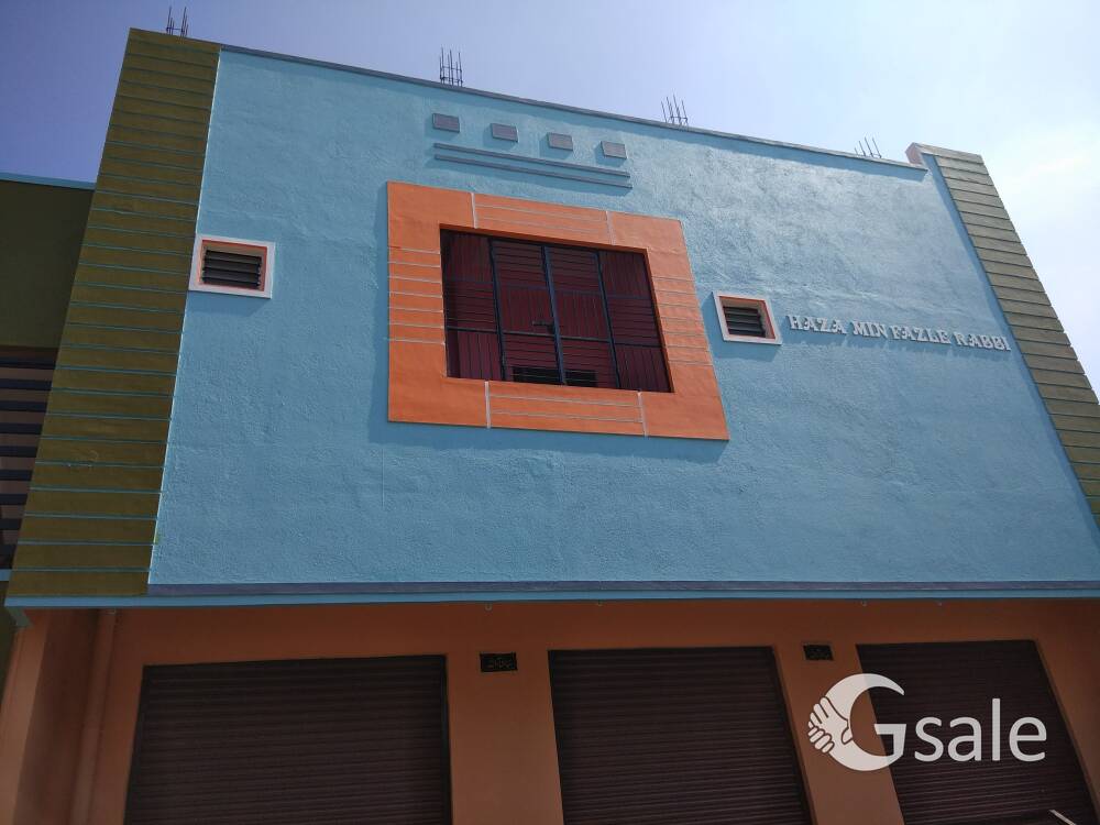 commercial complex for rent