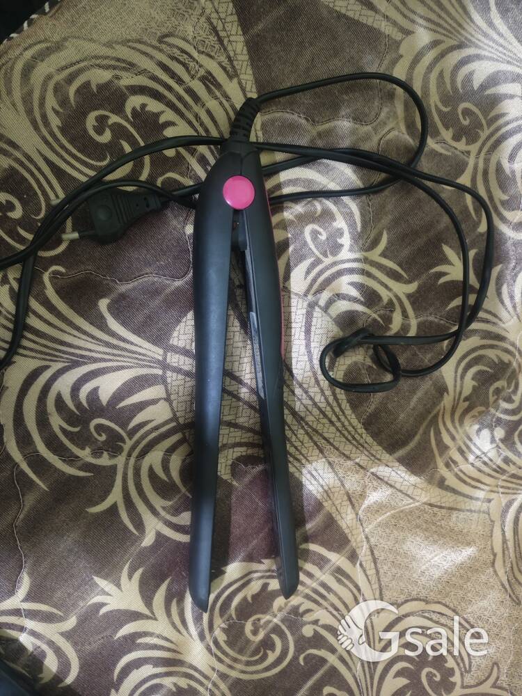 hair straightener 