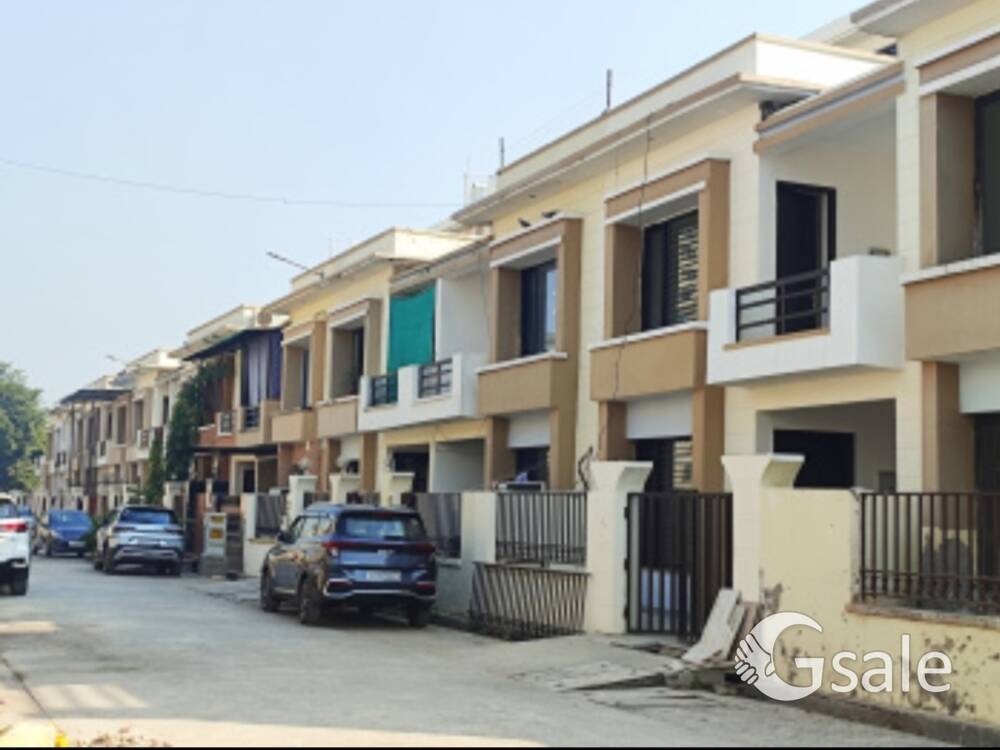 agra main ab makan matra 19 lakh main 