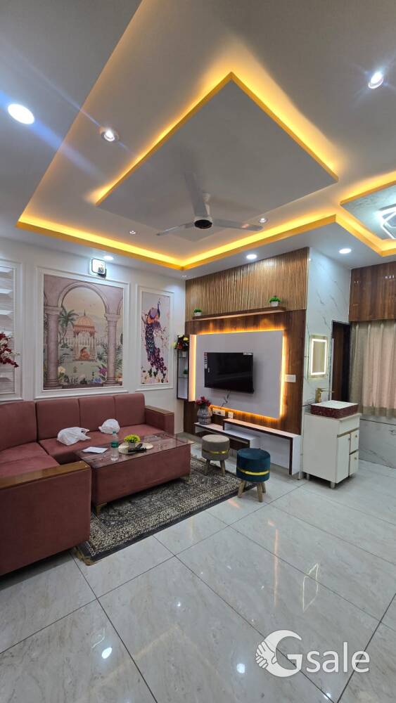 Couples Girls And Family 