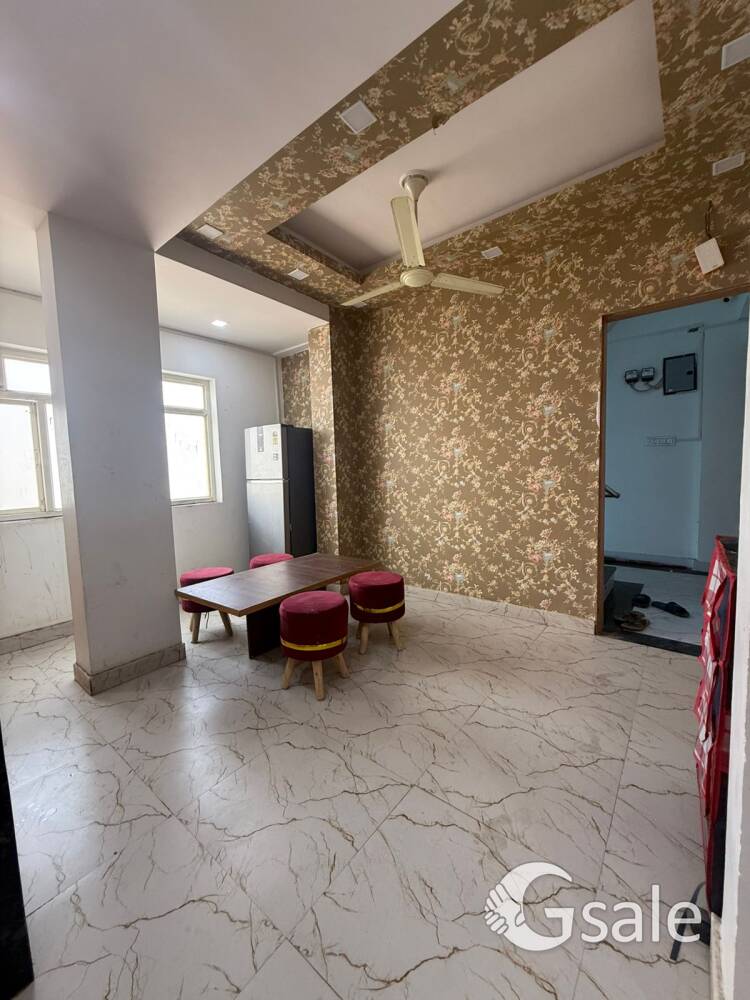 couples Bachelors and family 