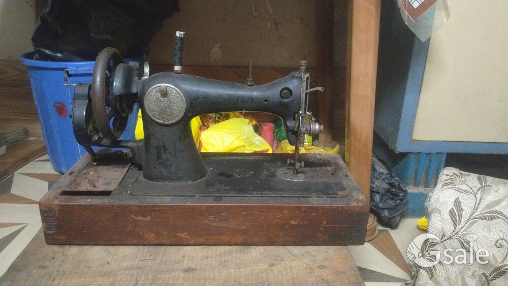 cloth sewing machine