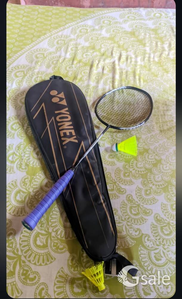 Yonex astrox attack 9 string bg 65 black new condition with grip lining 