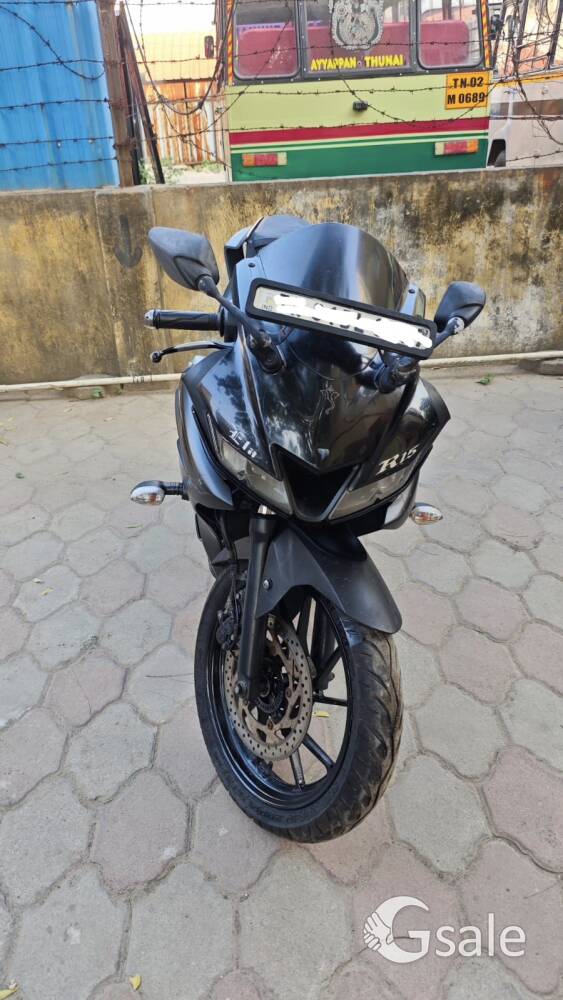 Yamaha R15 V3