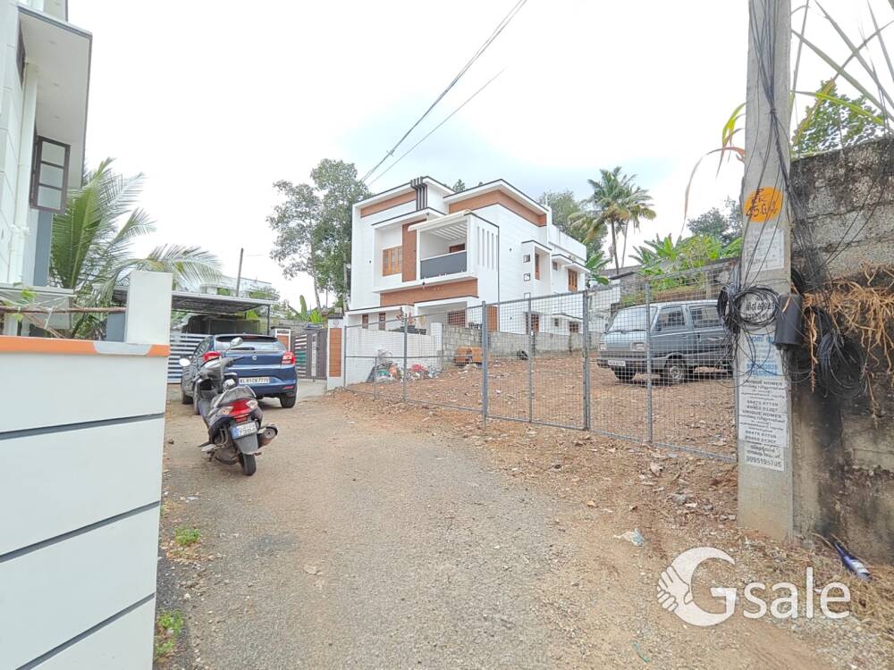 land for sale Trivandrum kundamankadav 
