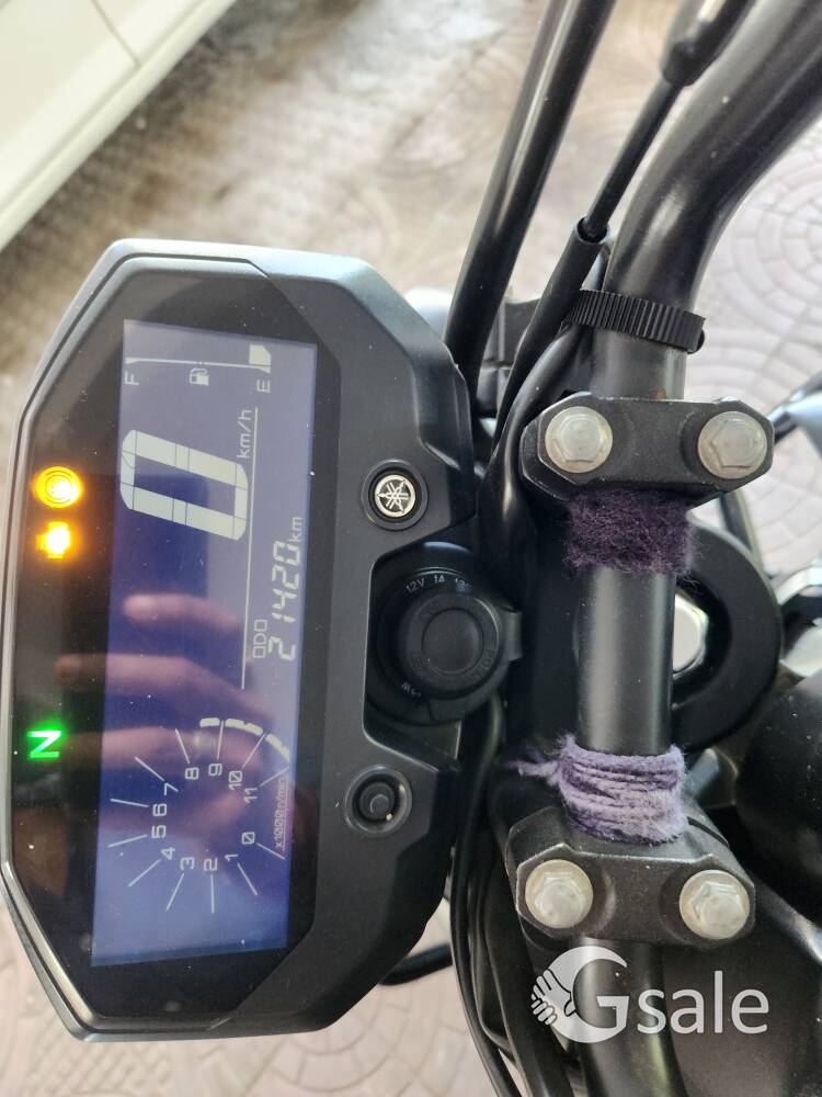 Yamaha fz-x matter black