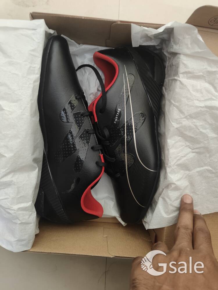 Puma X Ferrari Lays Up