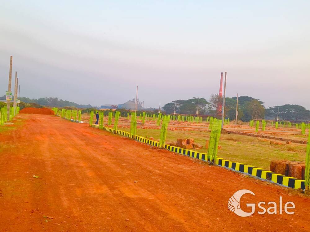 Plot for sale near Balianta