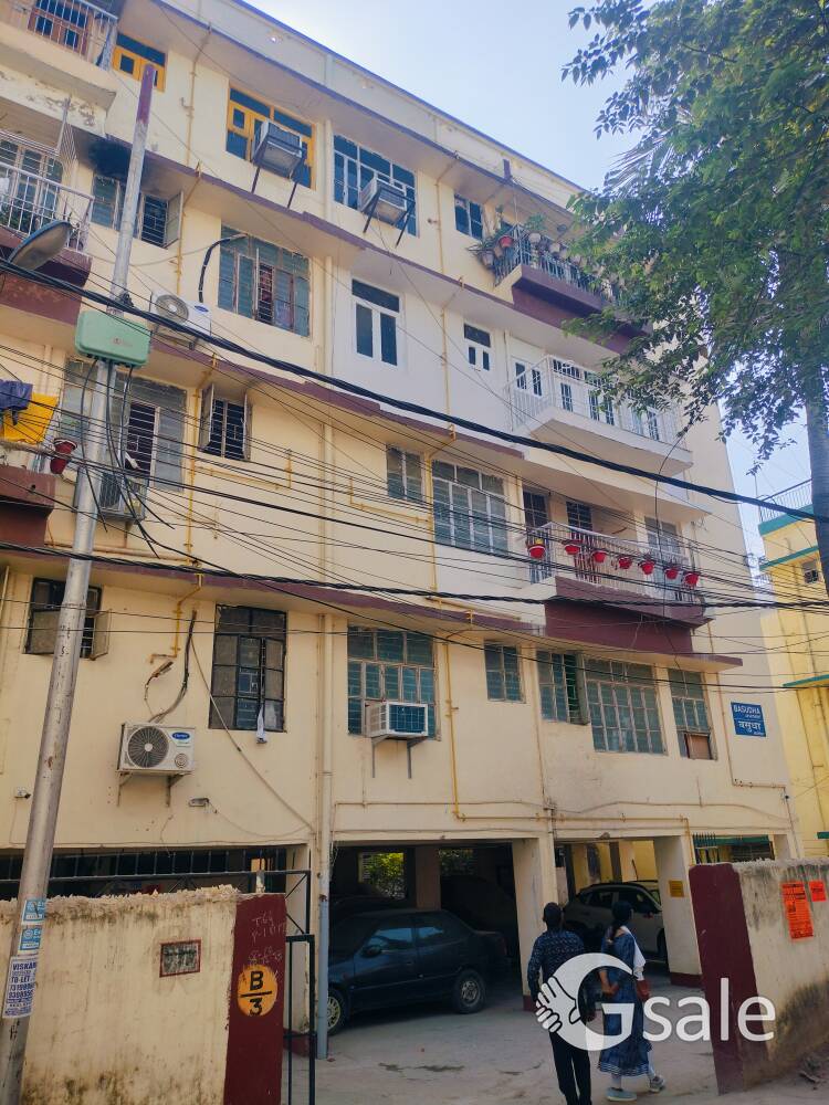 2BHK flat for sale patliputra colony 