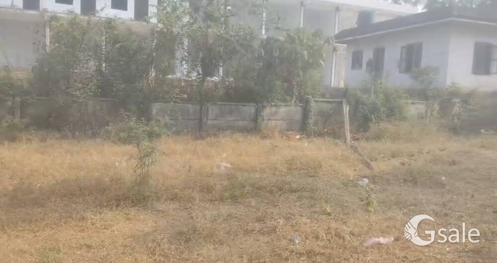 മലപ്പുറം വണ്ടൂർ ടൗണിൽ 43 സെന്റ് നിരപ്പായ ഭൂമി വിലപ്പനക്. സെന്റിന് 8.5 ലക്ഷം.