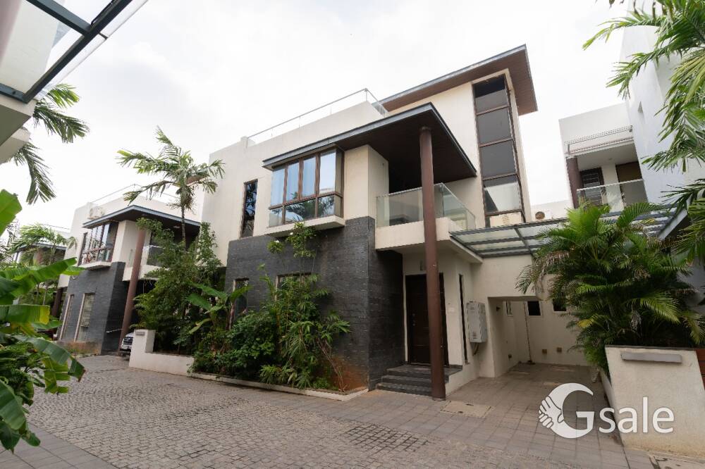 ECR Akkarai - 3bhk Duplex Villa for sale