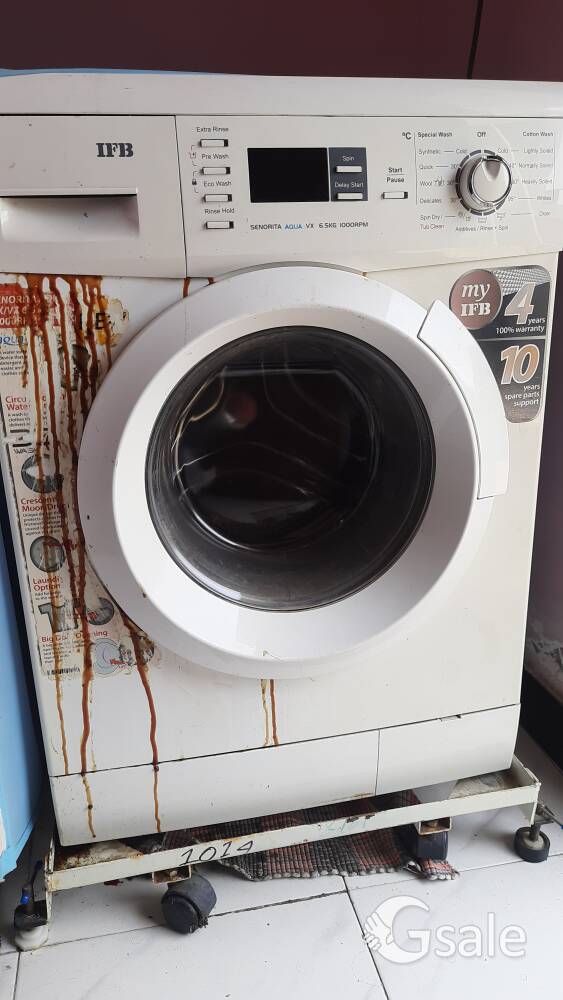 IFB 6.5 KG FRONT LOAD WASHING MACHINE IN WORKING CONDITION 