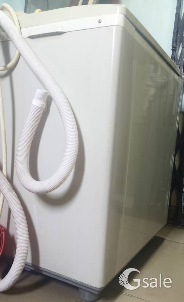 LG semi automatic washing Machine 