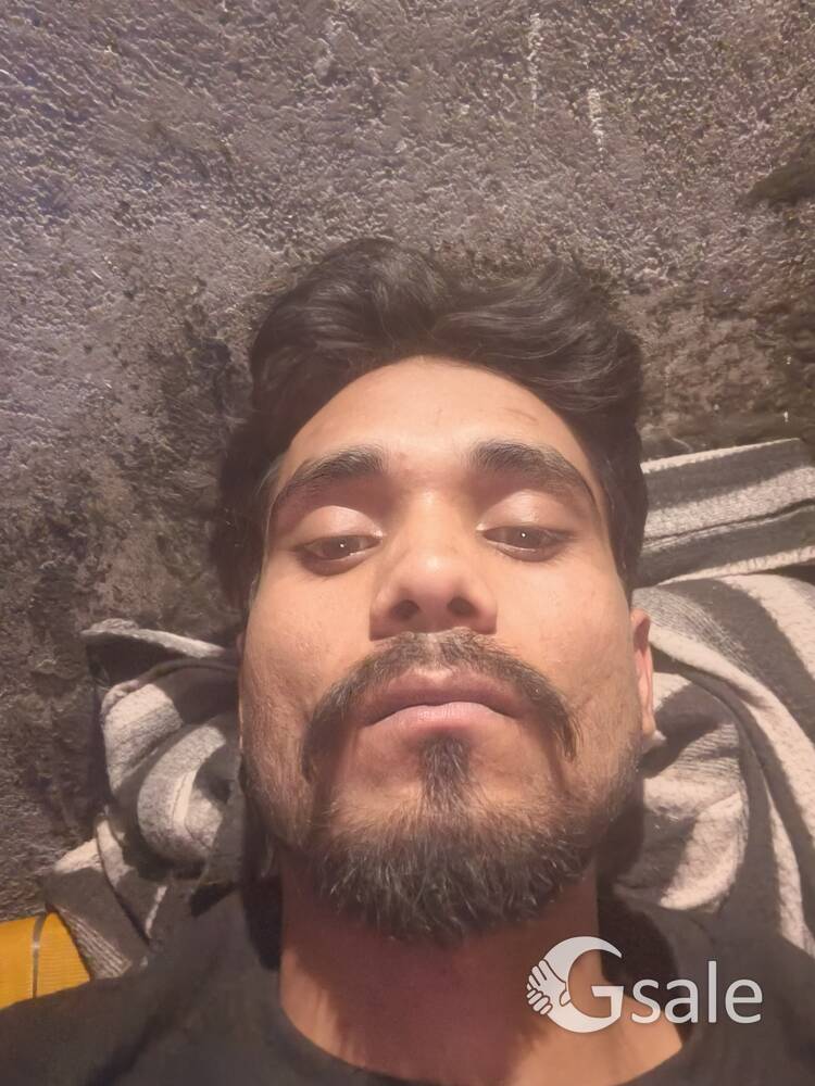 Nothing 2amodel , broken back camara touch and back scratch 