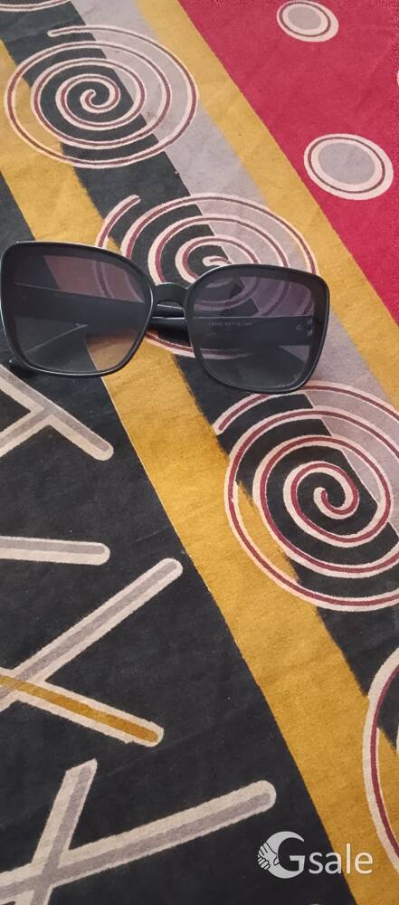 sunglass sell