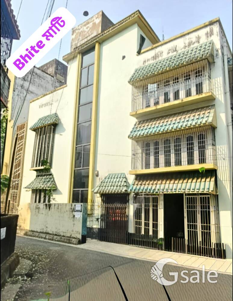 Very Low Price House at Avishikta More. 