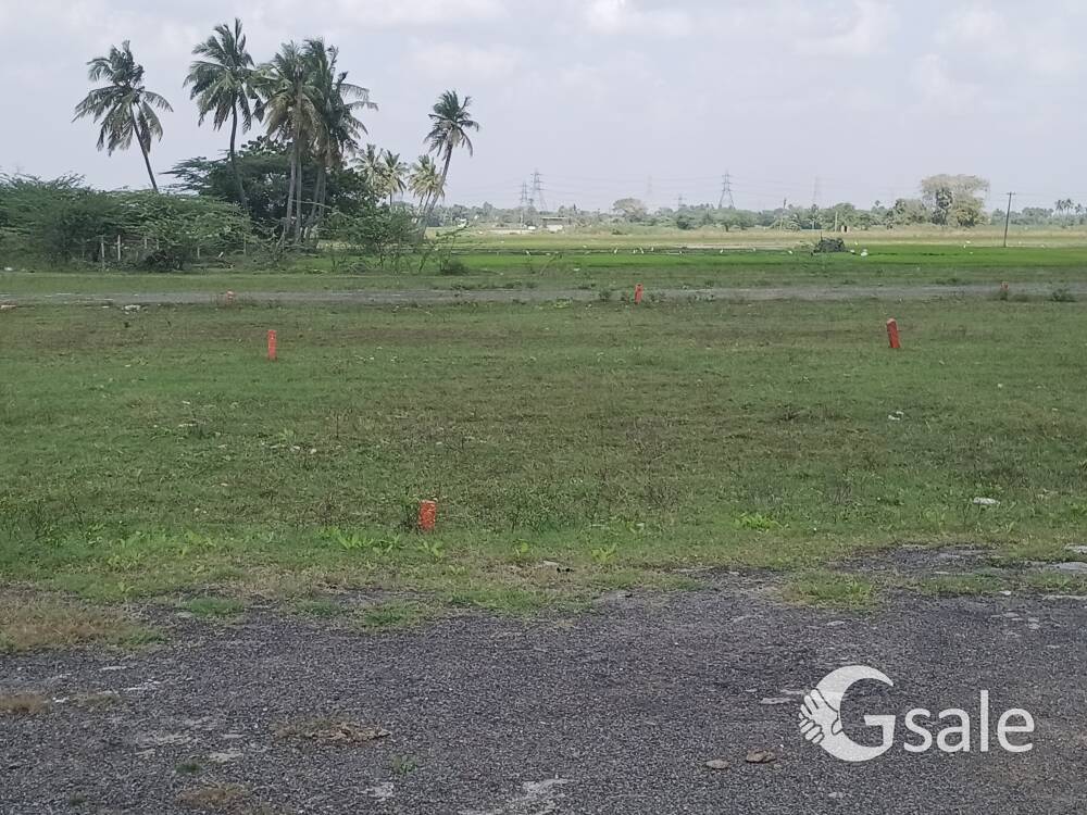 Resale plots @ singaperumal kovil near