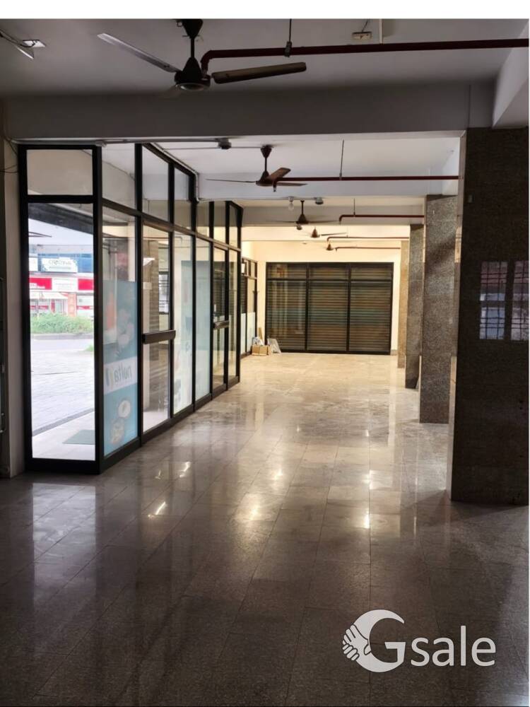 commercial building for Rent