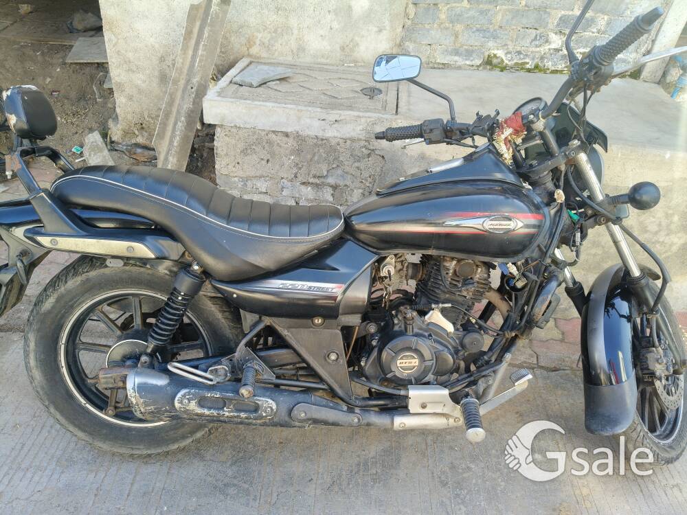 2016 model bajaj avenger 220 