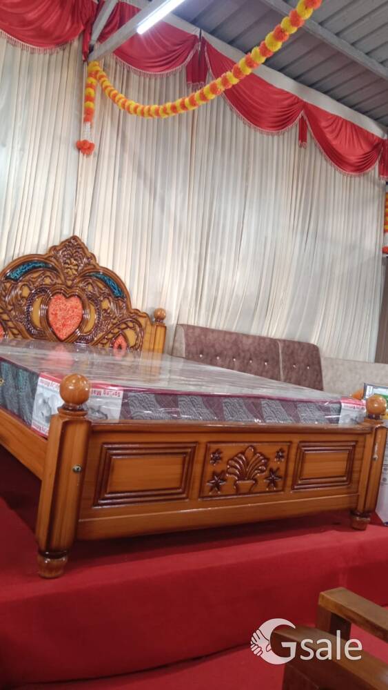 wooden cot