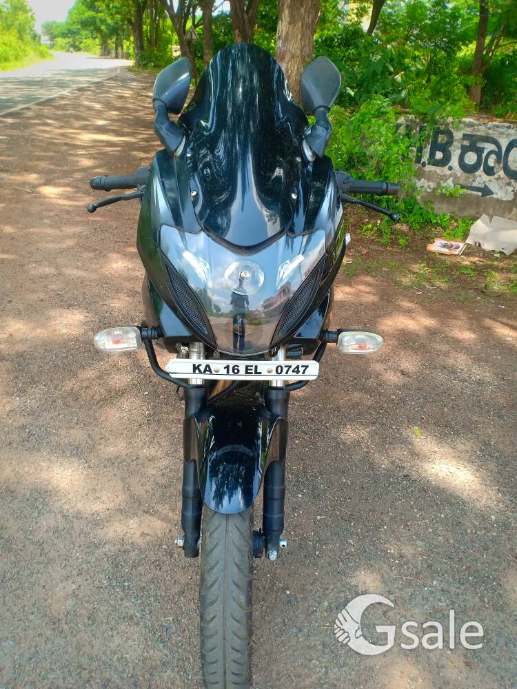 pulsar 220