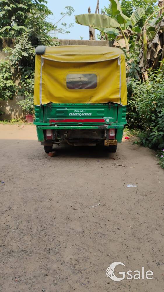 Bajaj maxima 