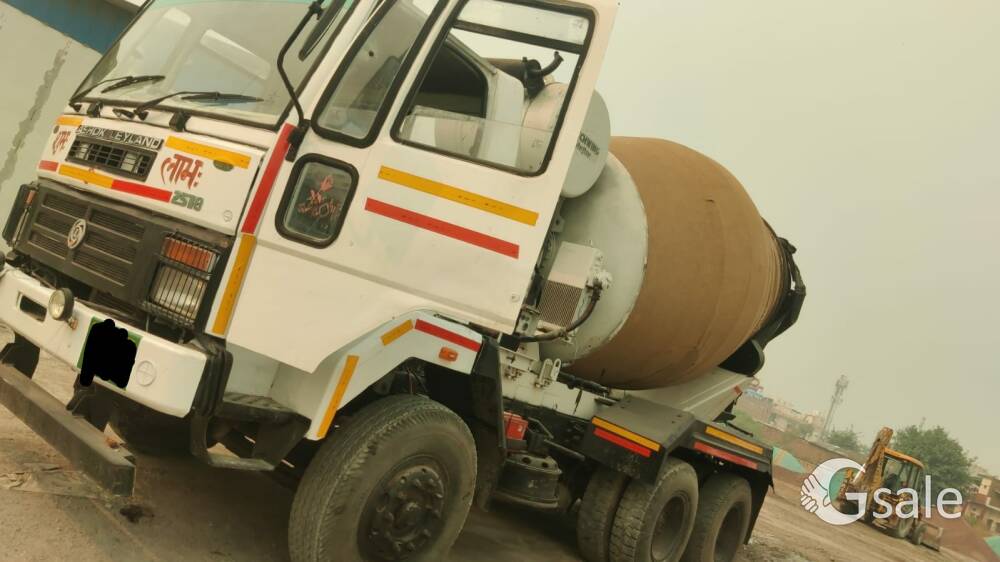 TRANSIT MIXER