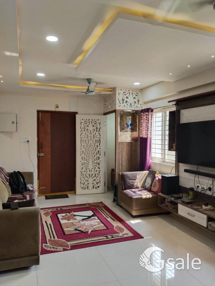 2bhk flat are avalible 