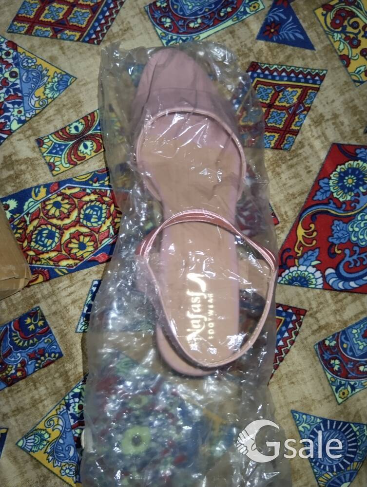 women's sandals 