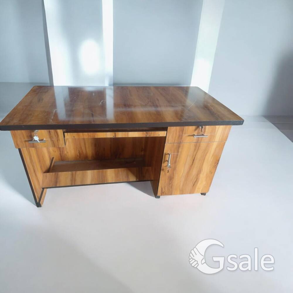 Office Table 