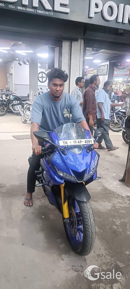 Yamaha R15V3 