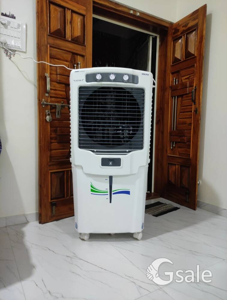 Voltas 90 L Desert Air Cooler (Grey and White, Victor 90 DX)
