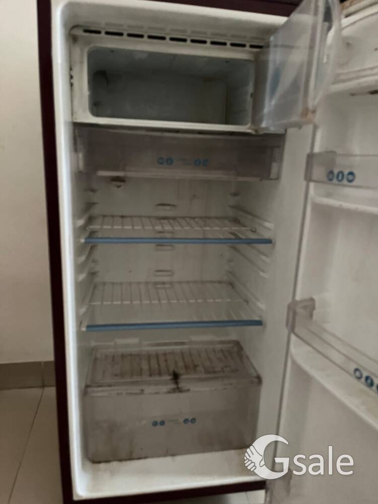 LG 160 Ltrs