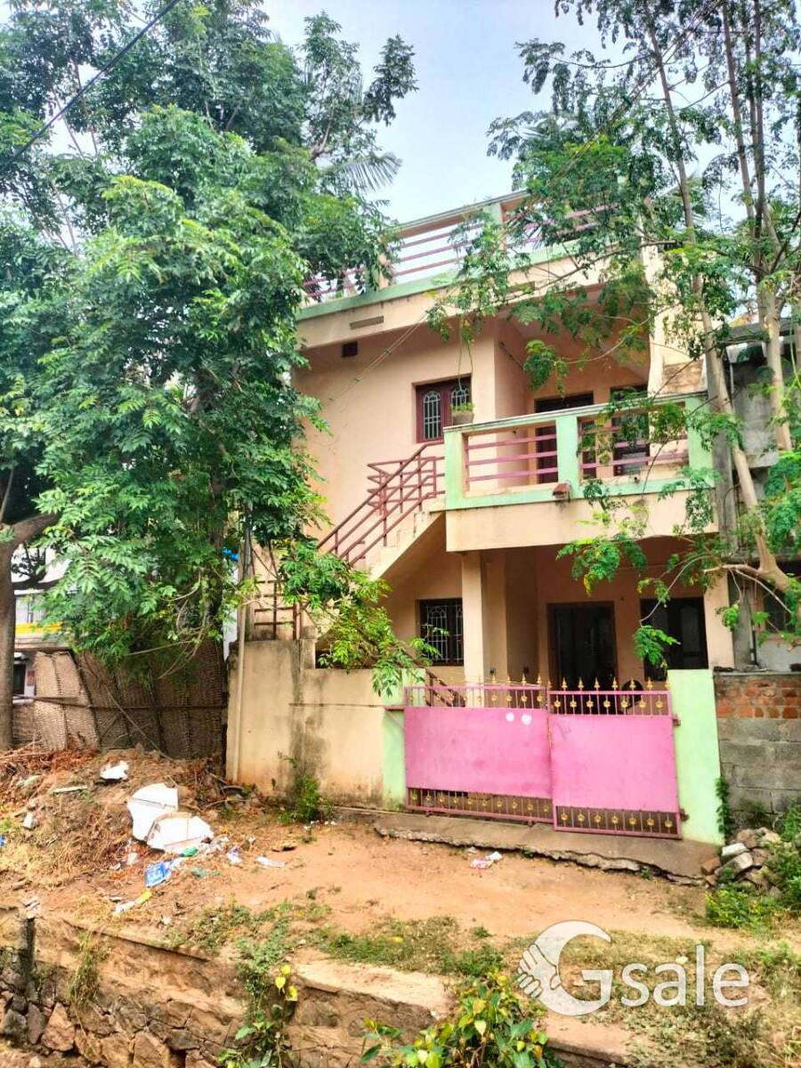 House for sale 