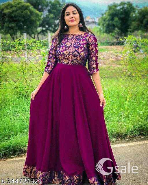 Trendy Fashionista Women Dresses*