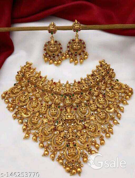 Traditional South Indian Gold Platted Laxmi Design Choker Set.