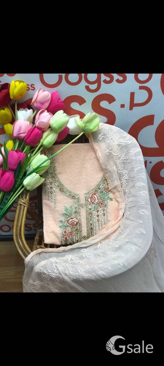 Salwar Suits & Dress Material
