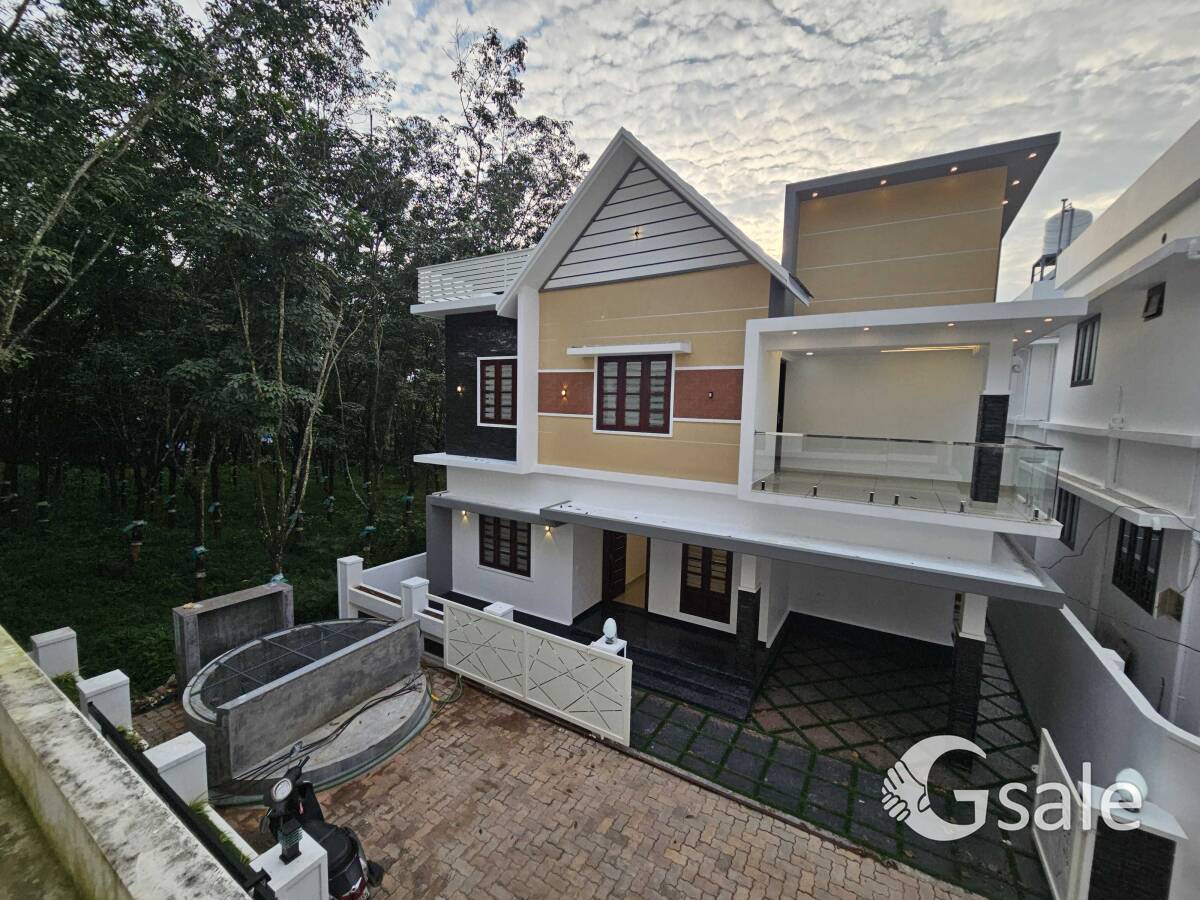 Budget house in ernakulam district kakkanaad 